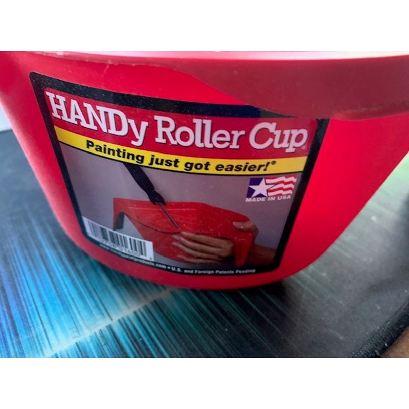 HANDy RollerPaint Bucket with Roller