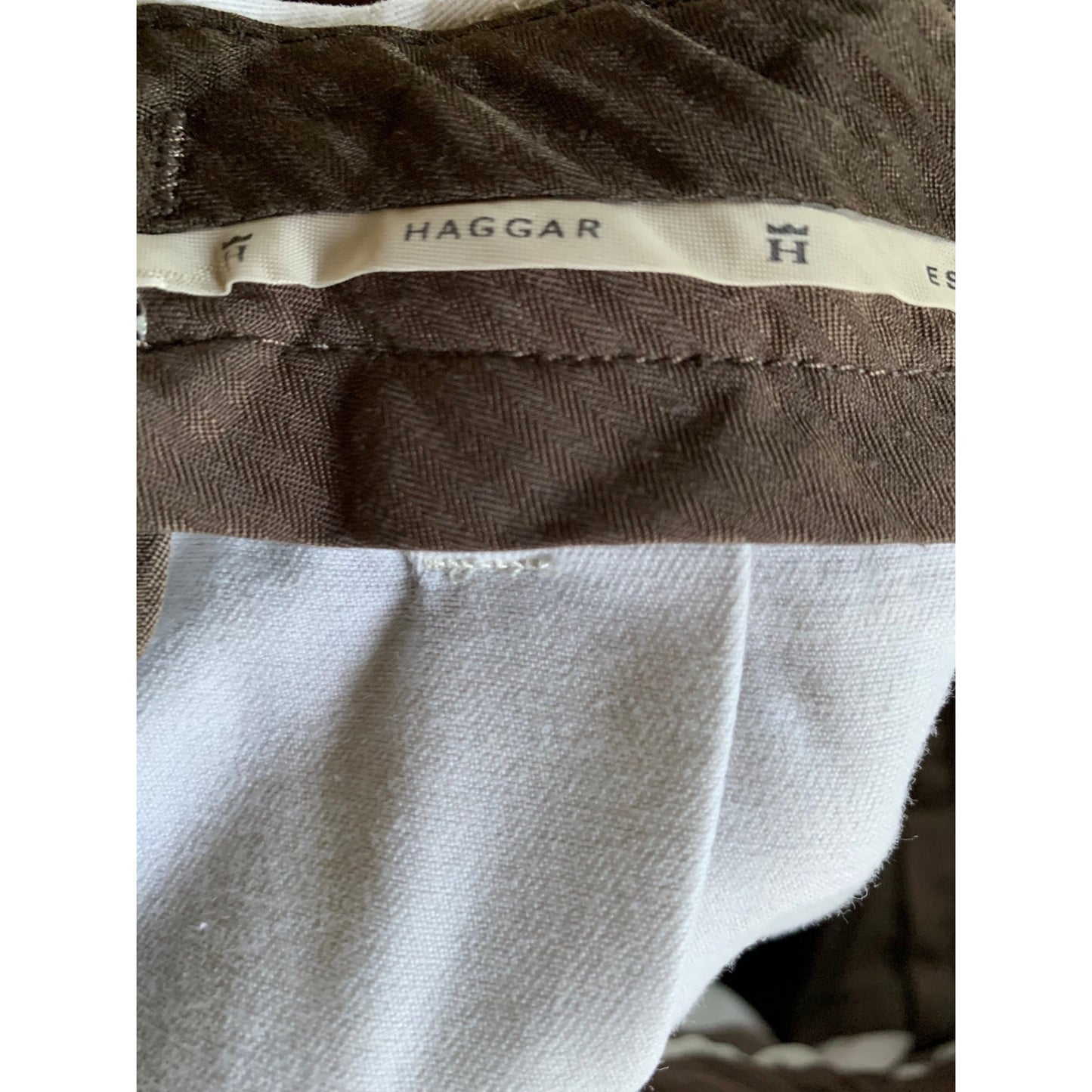 Men's Haggar 42" x 32" expandable waist band pants