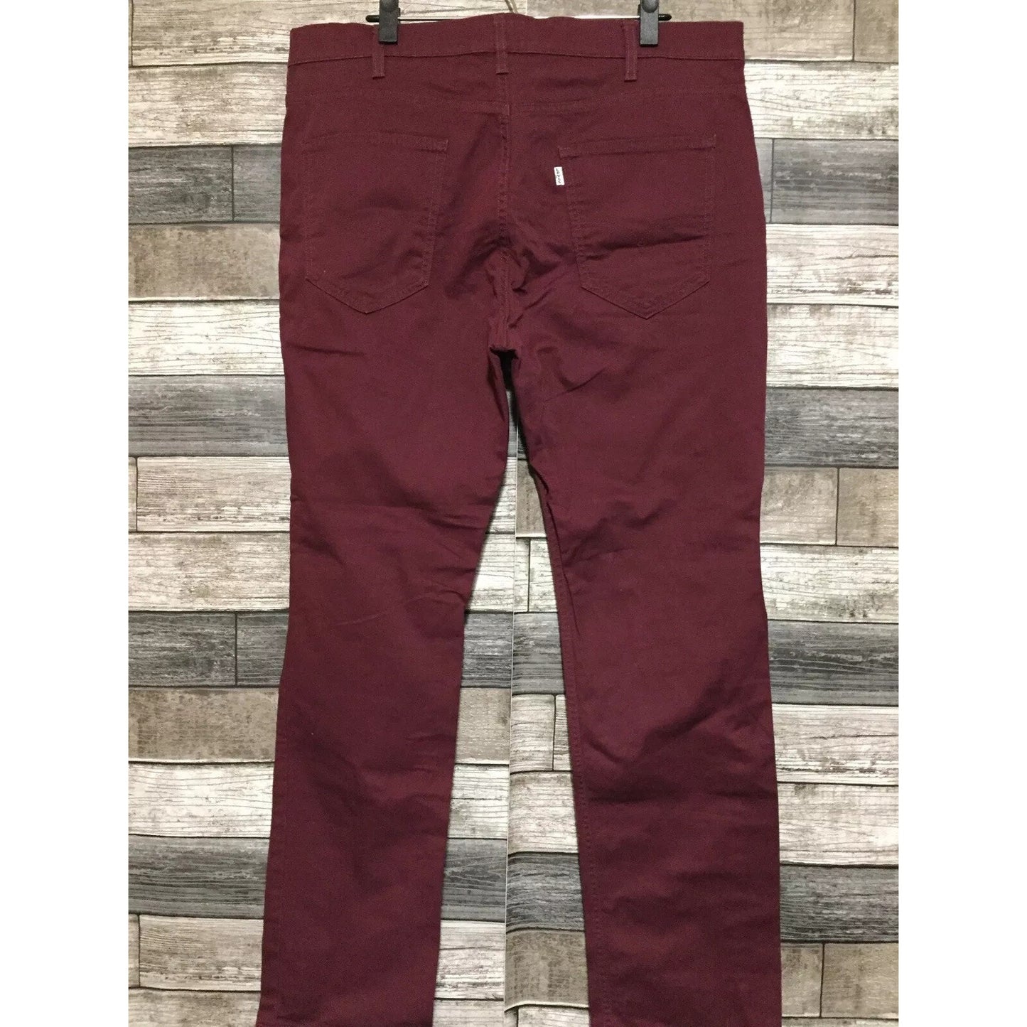 Levi’s Chino Pants Men’s 38x32 Red Straight Leg Casual