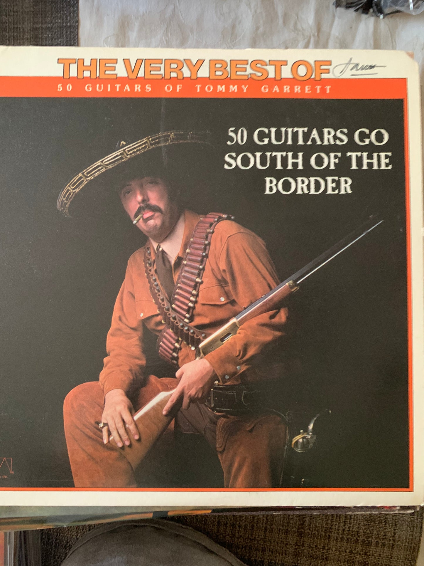 50 guitars go south of the border LP