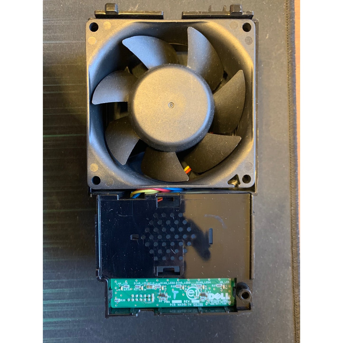 Dell INC SFF GX520/620 Fan w/Shroud Assy Case P8402 0M8041