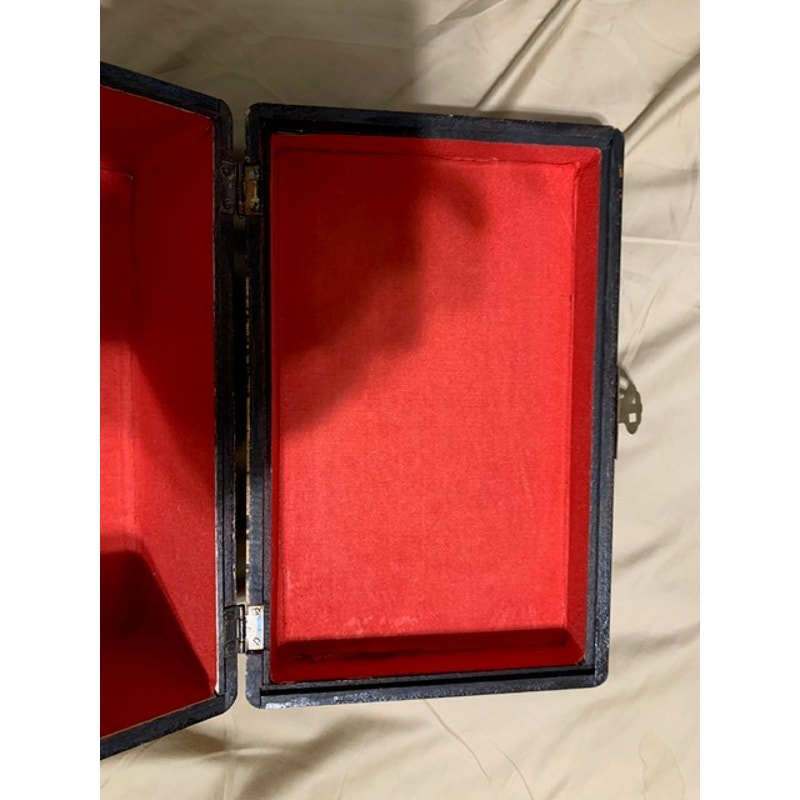 Oriental Themed Box with Red Felt Lining